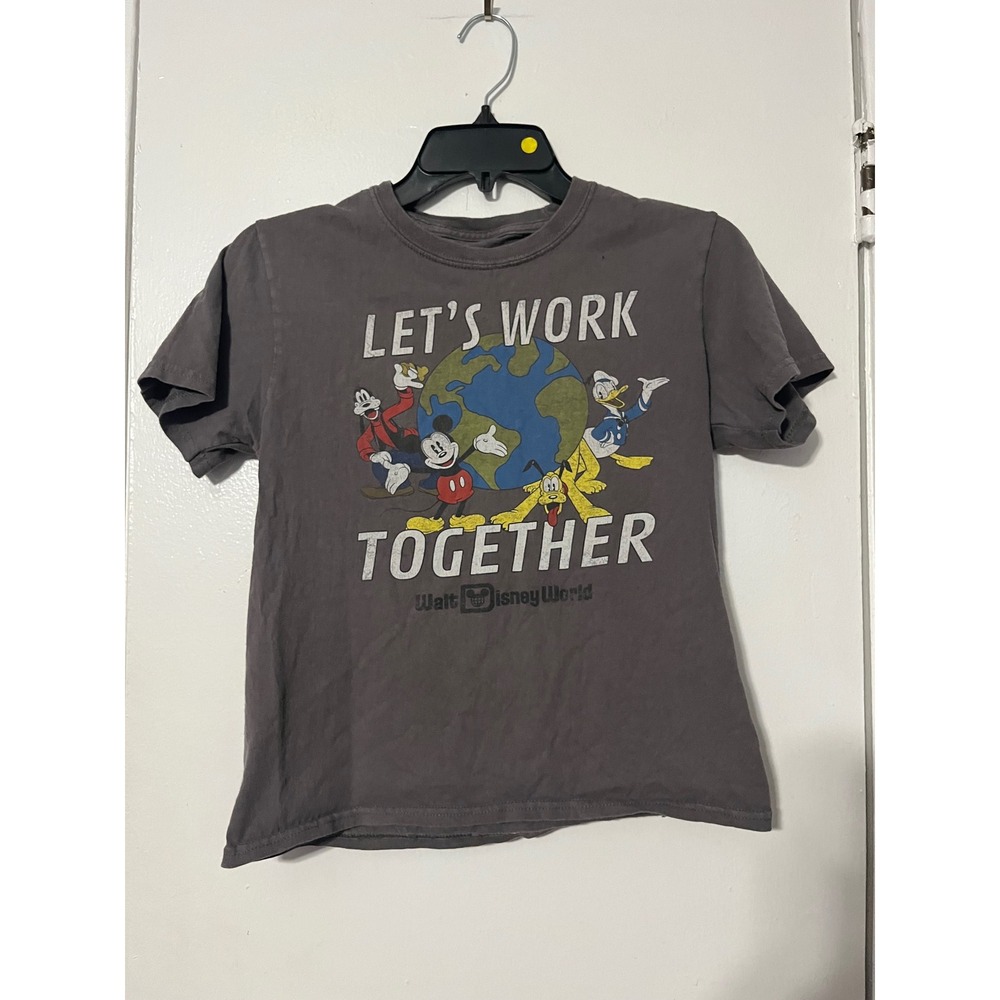 Disney World Mickey Mouse Lets Work Together Kids Graphic T-Shirt Gray M 8/10